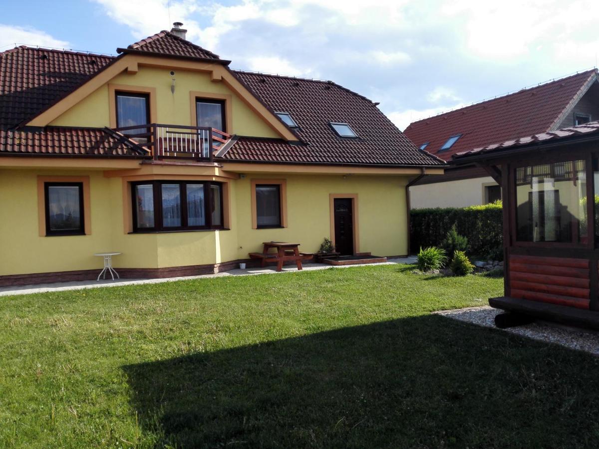 Apartmán Slnečnica Poprad Esterno foto